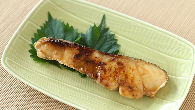 Grilled miso-flavoured cod 