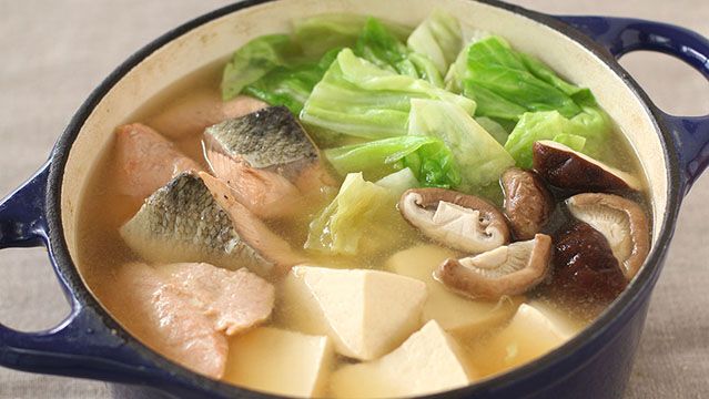 Seafood Pot (Ishikari nabe)