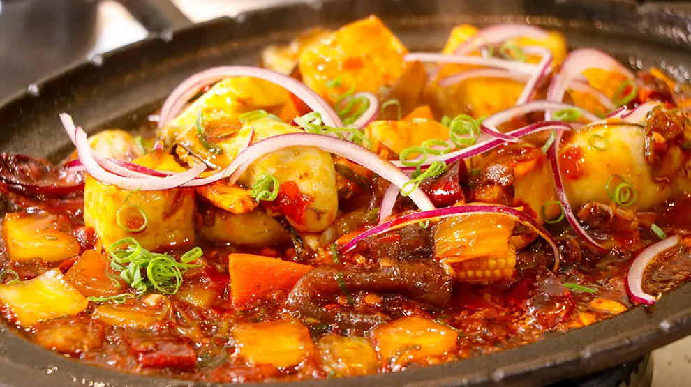 鐵板麻辣紅油牡蠣